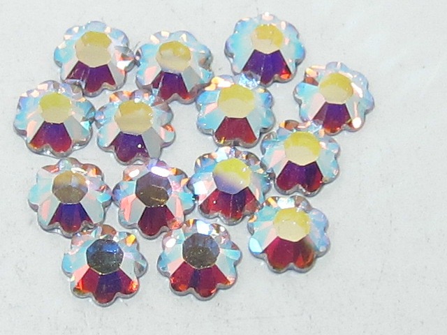 36 pcs. 34ss FLOWER SHAPE CRYSTAL HOTFIX European Rhinstones